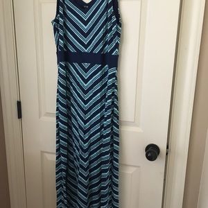 Apt 9 Navy Blue Mint Chevron Maxi Dress PM NEW
